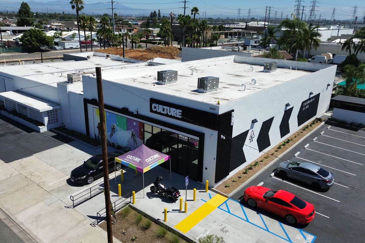10752–10762 Chestnut Ave — aerial view